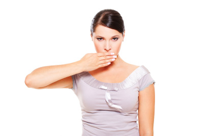 women reluctant to talk about money